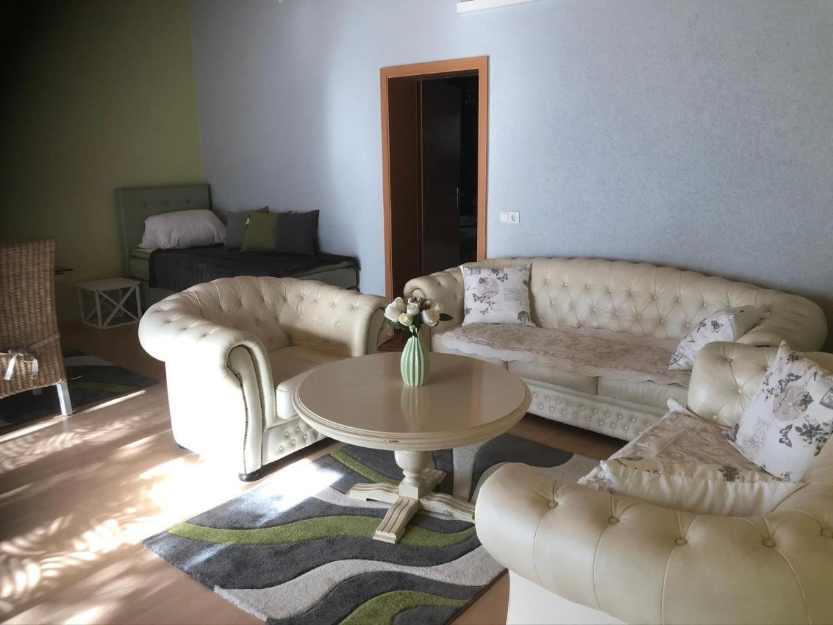 Ferienwohnung Auf Der Blue Ranch إنجين المظهر الخارجي الصورة